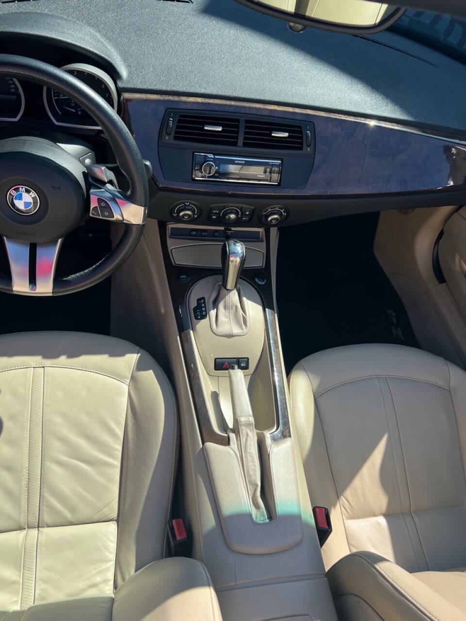 Used 2006 BMW Z4 3.0si RWD image 25