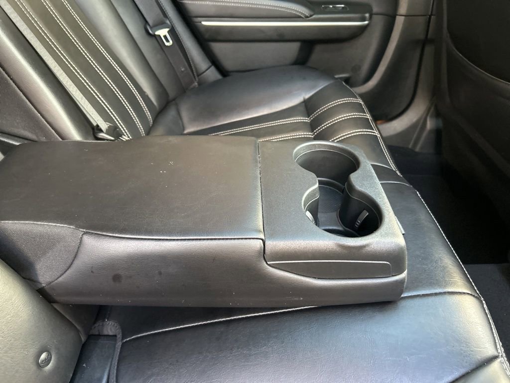 Used 2023 Chrysler 300 S image 27