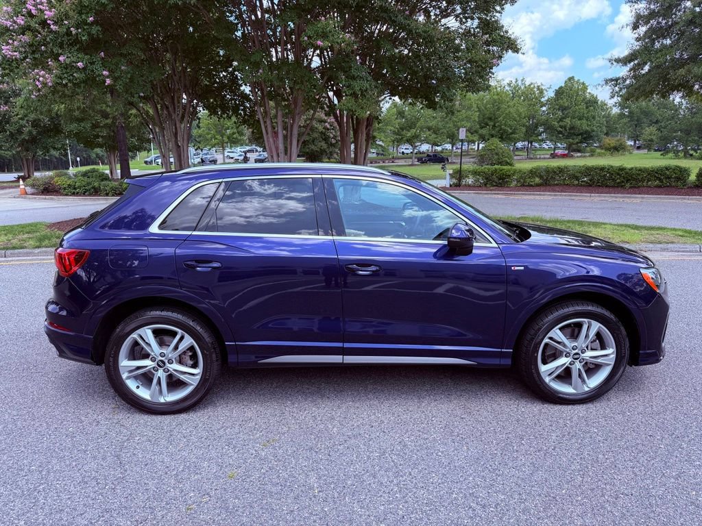 Used 2021 Audi Q3 2.0T Premium w/ Convenience Package AWD/4WD image 14