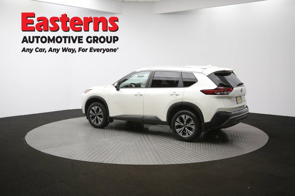 Used 2022 Nissan Rogue SV w/ SV Premium Package image 64