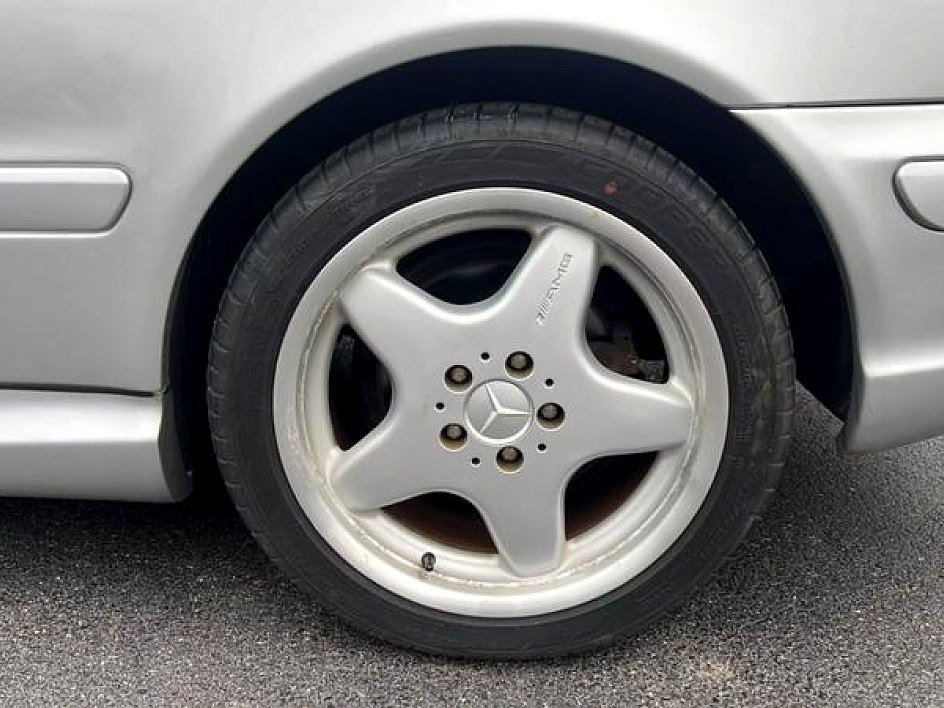 Used 2000 Mercedes-Benz CLK 430 Cabriolet image 26