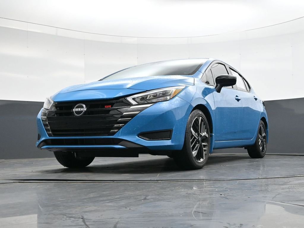 Certified 2025 Nissan Versa SR w/ Electronics Package image 44