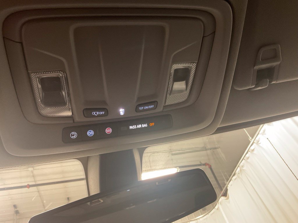 Used 2020 Chevrolet Silverado 1500 RST AWD/4WD image 22