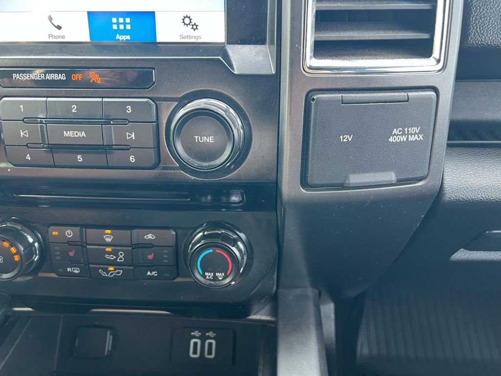 Used 2016 Ford F150 XLT w/ Equipment Group 302A Luxury image 33