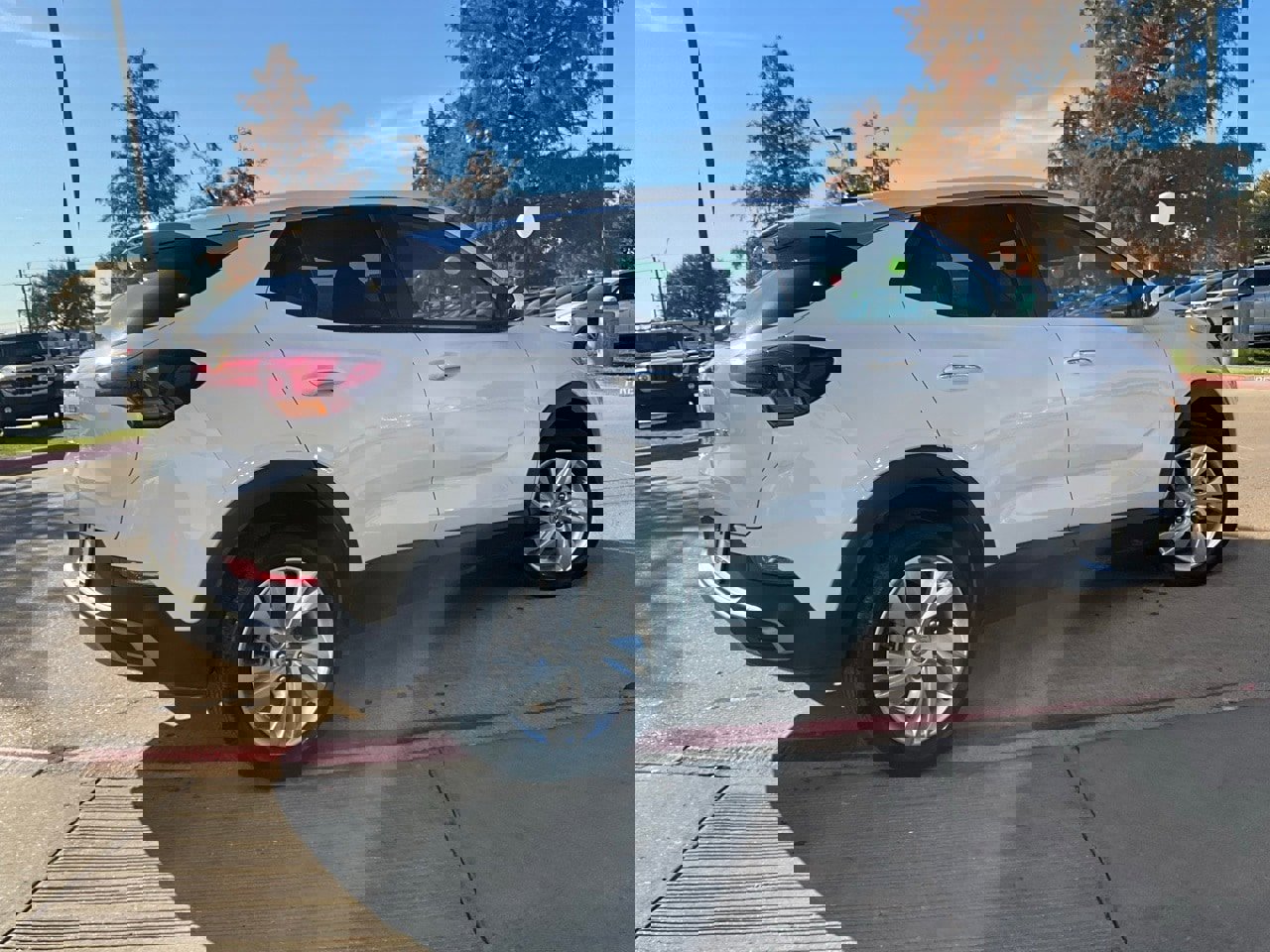 Used 2025 Buick Encore GX Preferred image 6