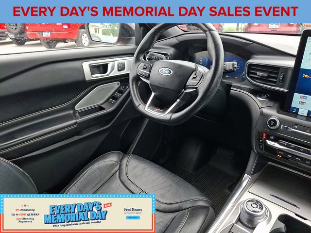 Used 2020 Ford Explorer ST w/ ST Street Pack AWD/4WD image 14