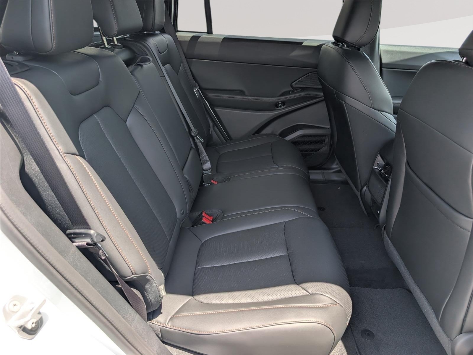 New 2026 Jeep Cherokee Limited AWD/4WD image 8