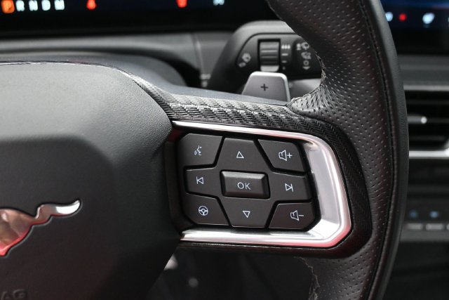 Used 2025 Ford Mustang GT Premium RWD image 27