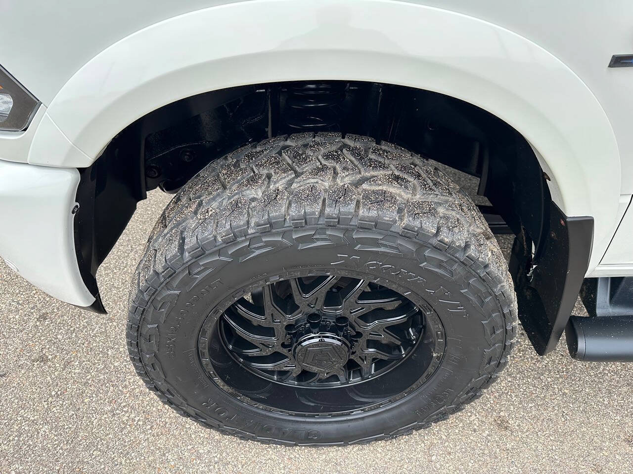 Used 2017 RAM 2500 Laramie w/ Sport Appearance Group AWD/4WD image 13