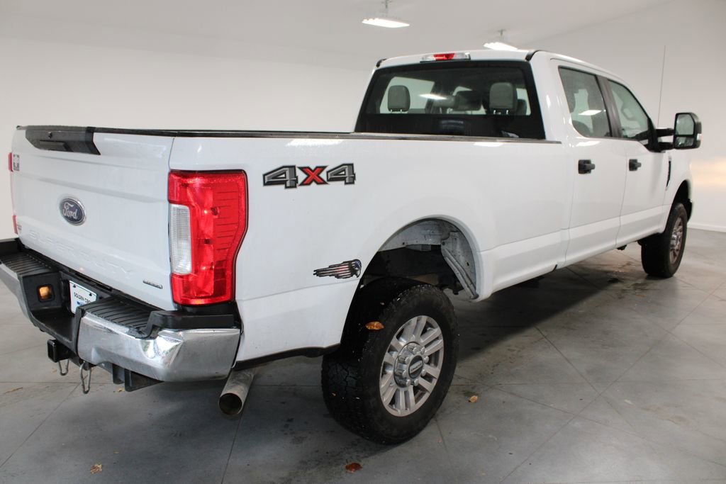 Used 2019 Ford F250 XL w/ STX Appearance Package image 9