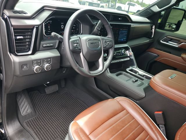 Used 2026 GMC Sierra 3500 Denali Ultimate AWD/4WD image 6