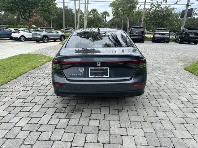 Used 2023 Honda Accord LX image 37