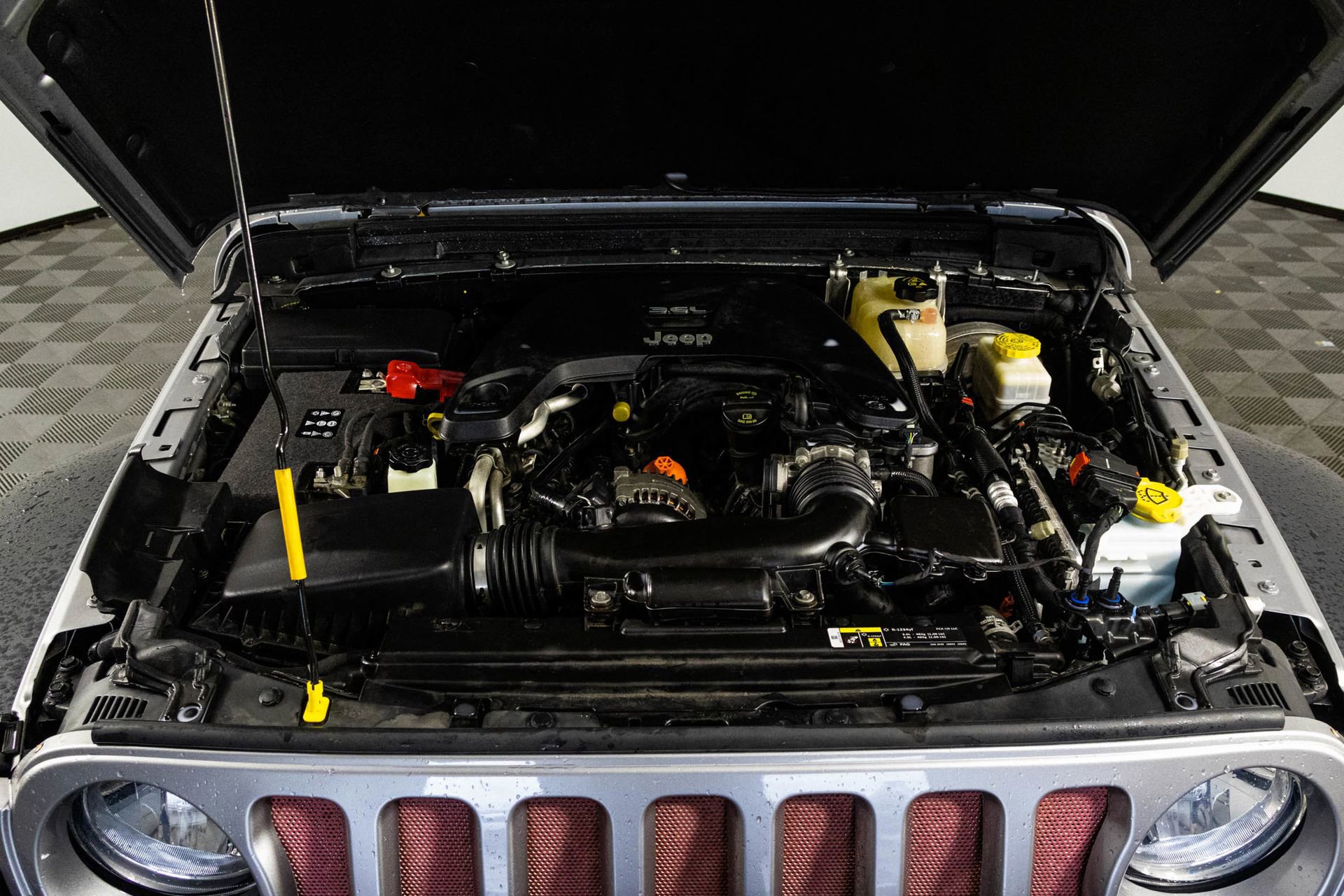 Used 2018 Jeep Wrangler Unlimited Sport S image 45