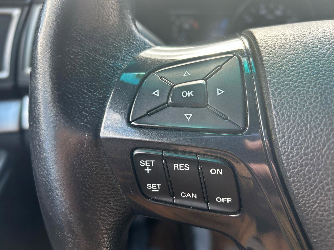 Used 2017 Ford Explorer XLT w/ Equipment Group 202A image 19