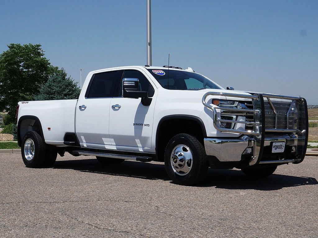 Used 2022 Chevrolet Silverado 3500 LTZ AWD/4WD image 7