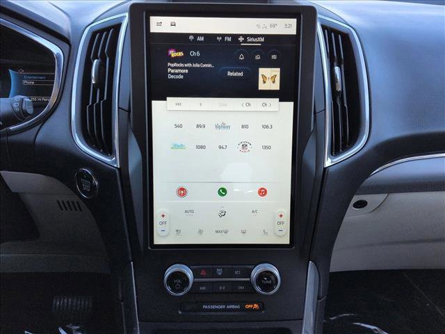Used 2021 Ford Edge Titanium w/ Cargo Accessory Package image 14