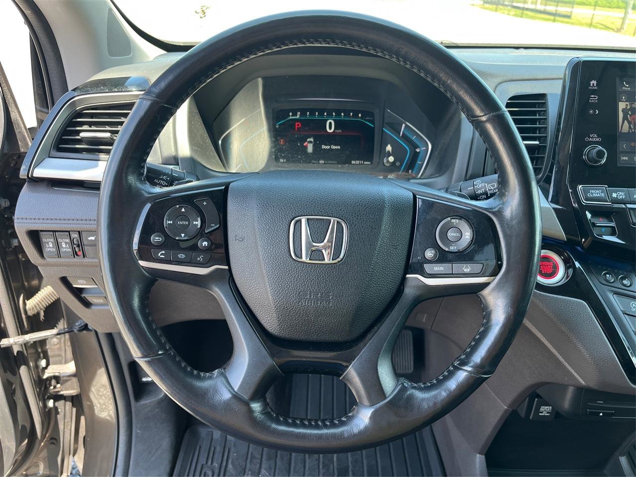 Used 2019 Honda Odyssey Elite image 17