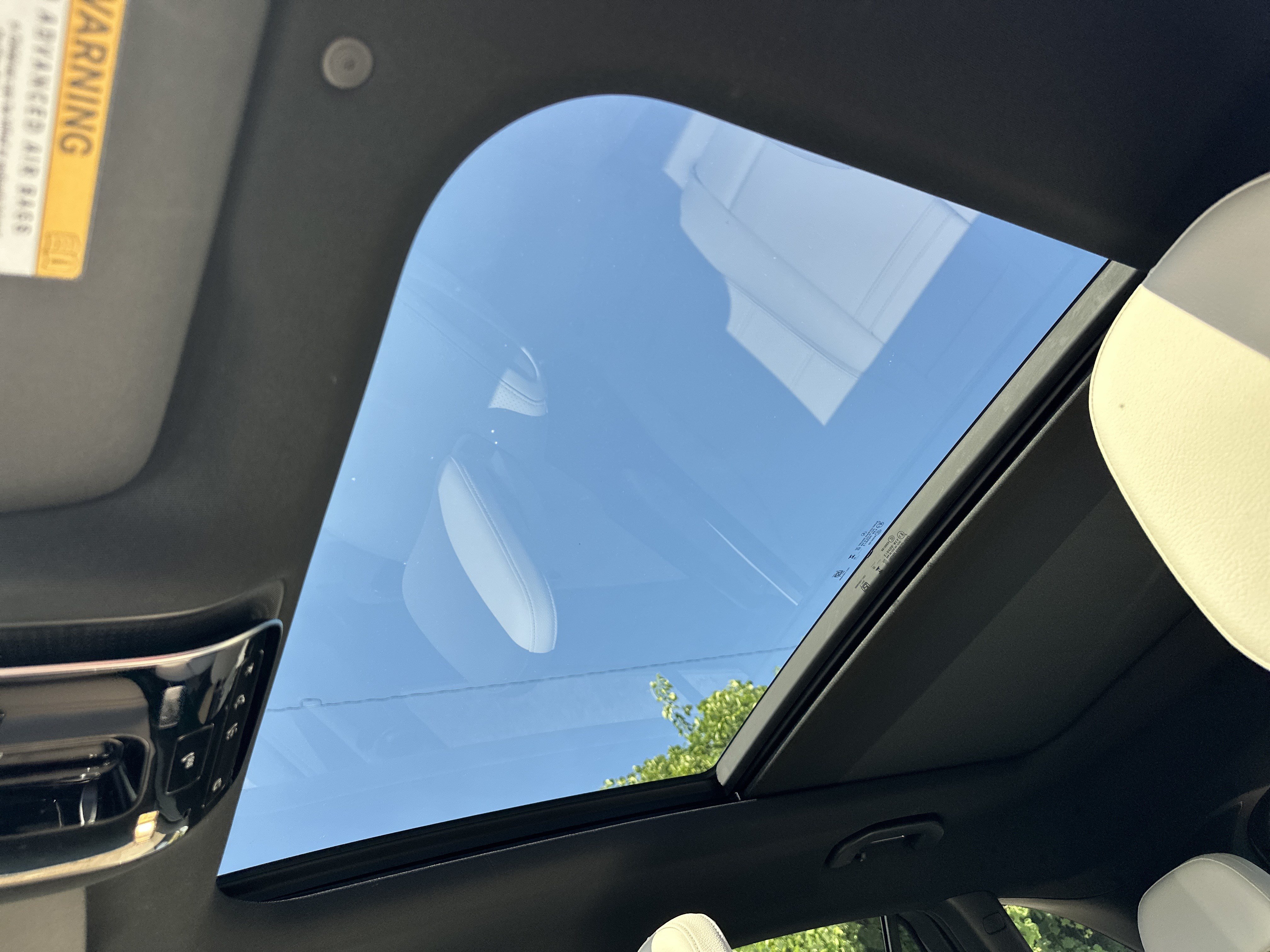 Used 2025 Mercedes-Benz GLC 300 image 37