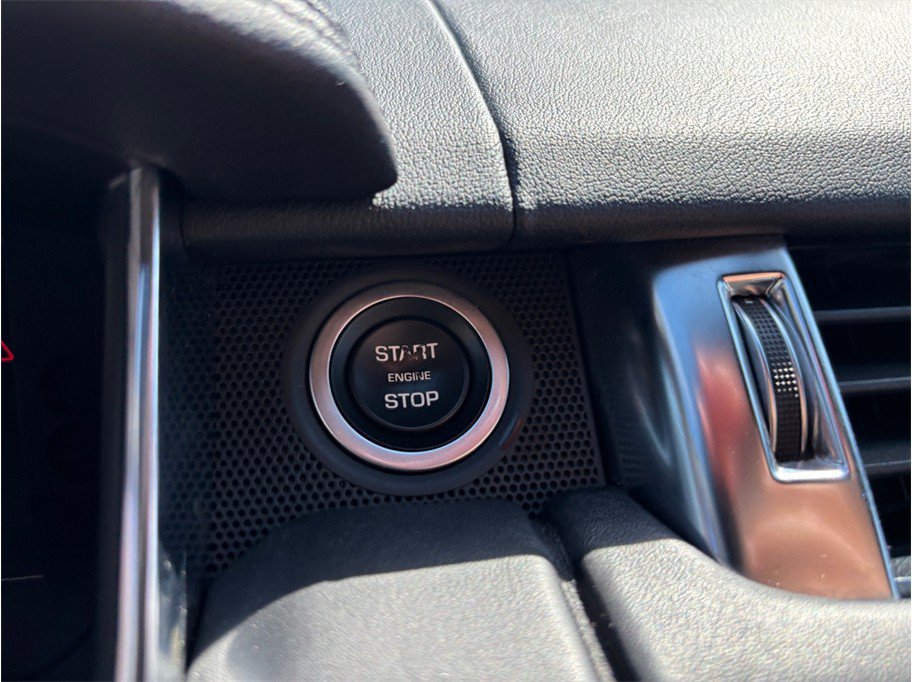 Used 2018 Land Rover Range Rover Sport Supercharged AWD/4WD image 29