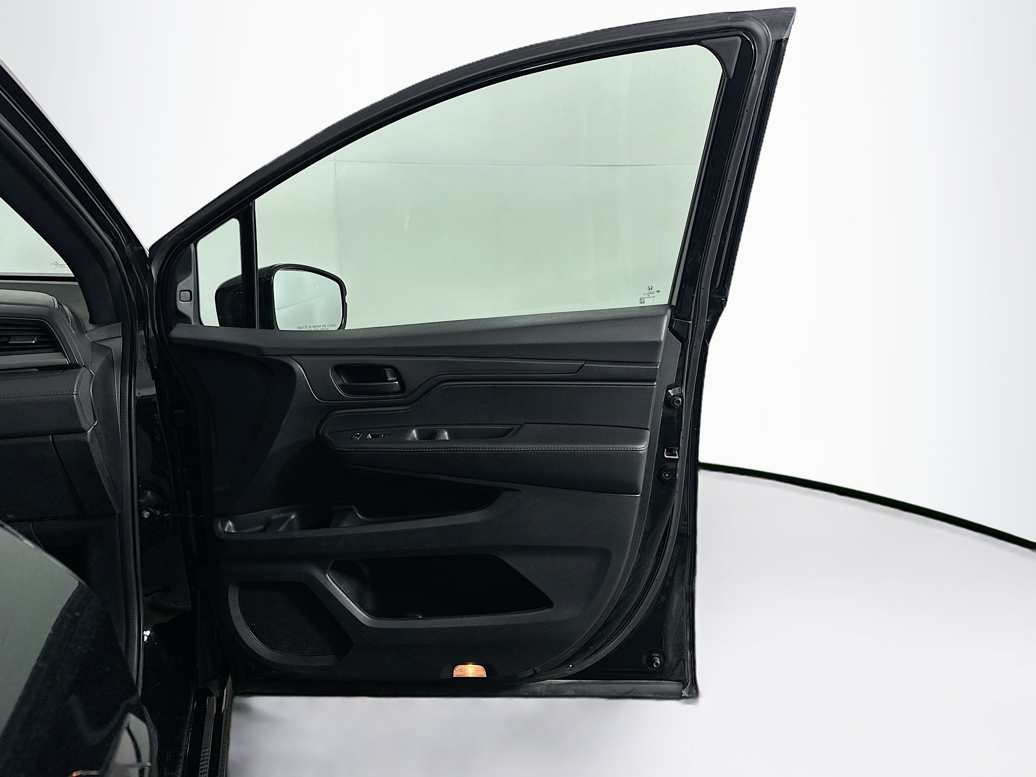 Used 2023 Honda Odyssey Sport image 32