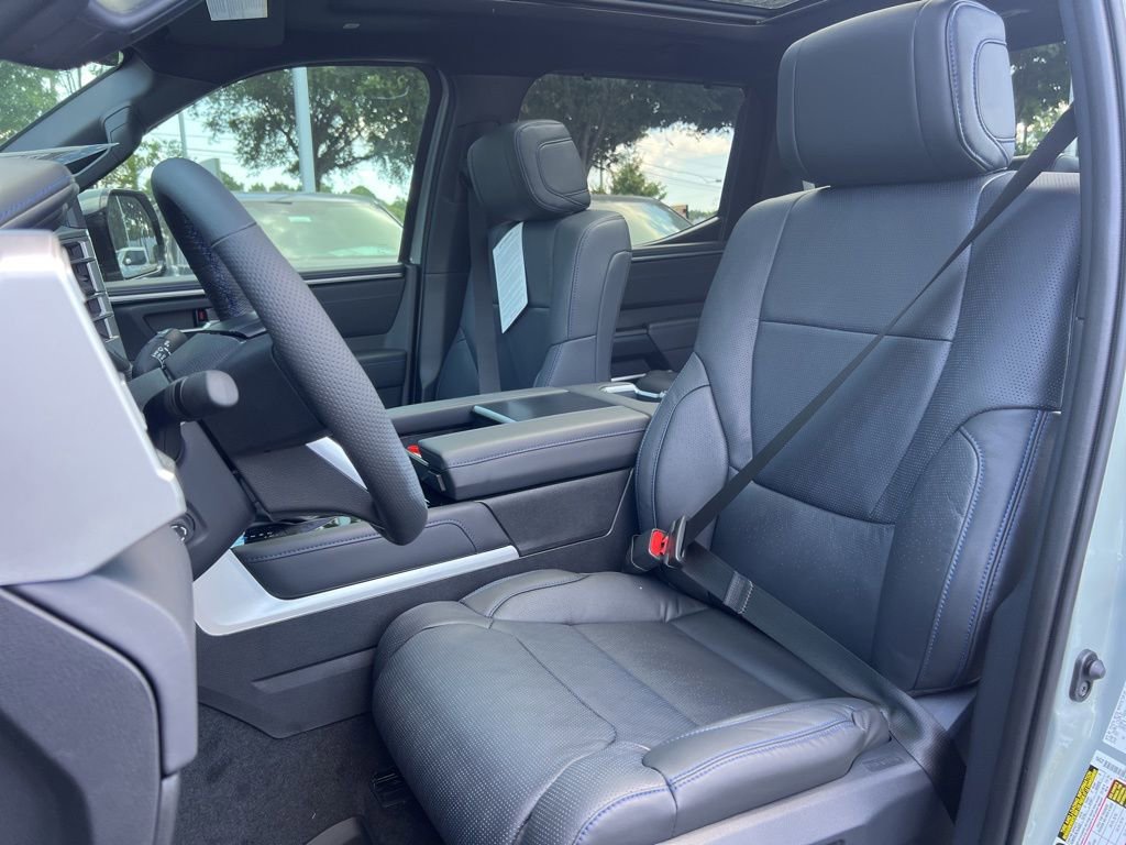 New 2025 Toyota Tundra Platinum image 8