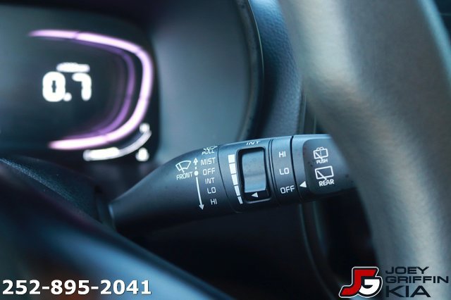 Certified 2024 Kia Soul LX w/ LX Technology Package FWD image 24