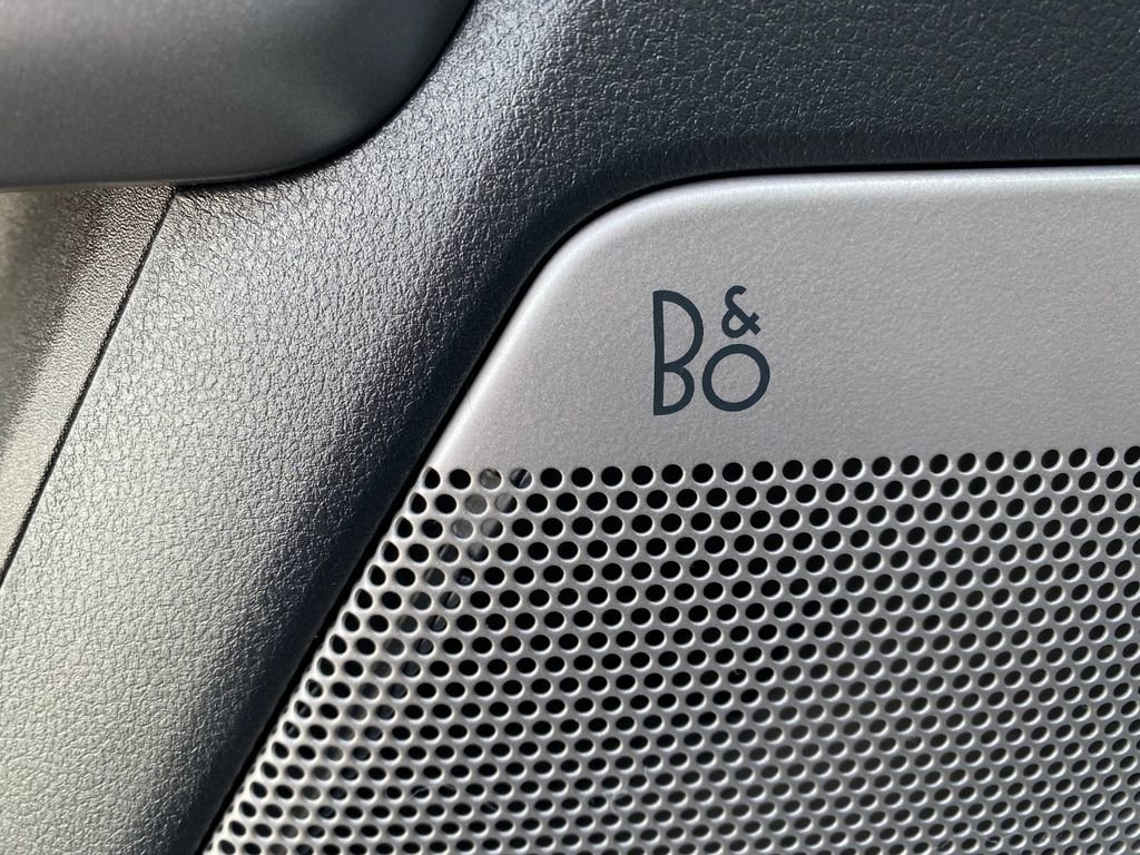 Used 2023 Ford F150 Lariat w/ Equipment Group 502A High image 15