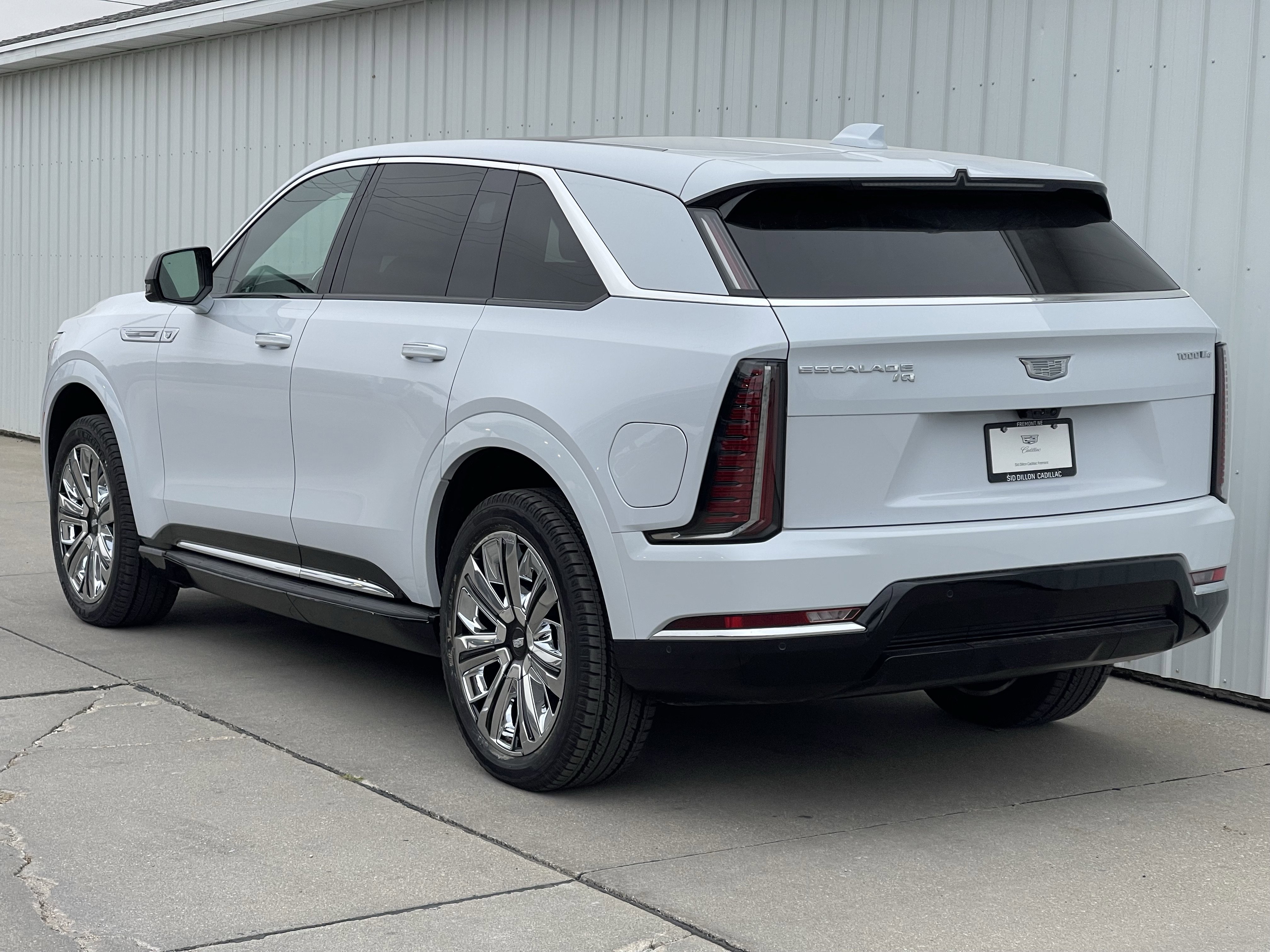 New 2026 Cadillac Escalade IQ Luxury 1 w/ LPO, Radiant Package image 26