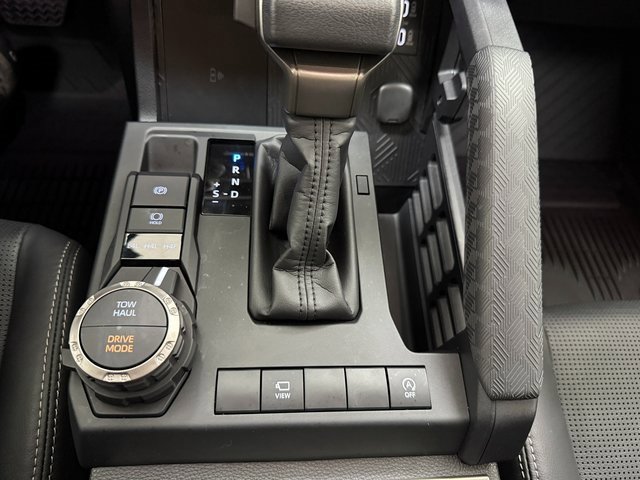 Used 2025 Toyota 4Runner Limited image 20