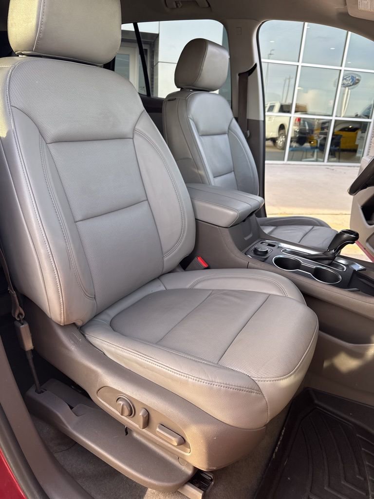 Used 2018 Chevrolet Traverse Premier AWD/4WD image 15