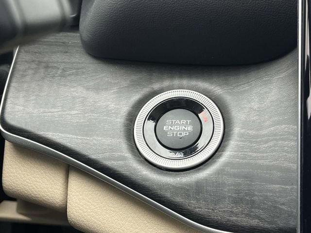 Used 2022 Jeep Grand Cherokee L Limited image 35