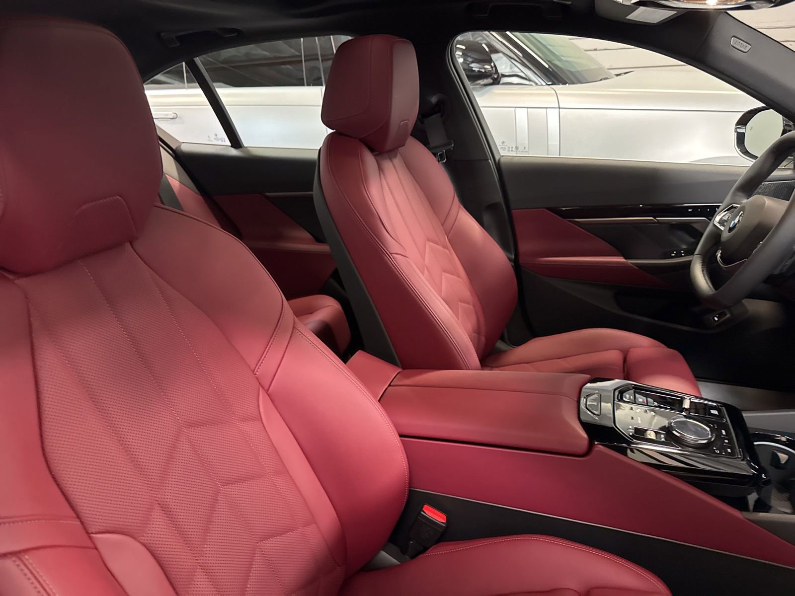 Used 2025 BMW 530i image 29