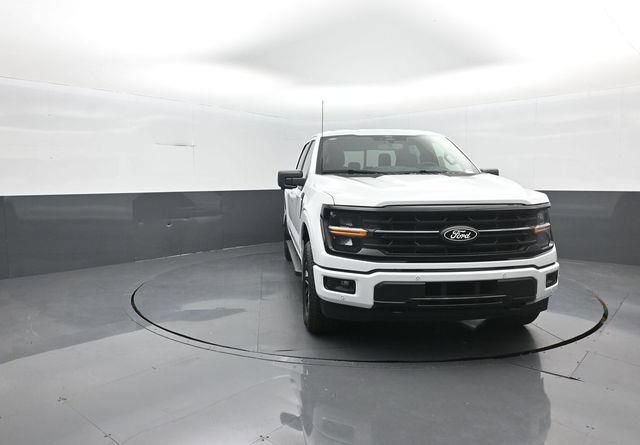 New 2026 Ford F150 XLT w/ Equipment Group 302A MID AWD/4WD image 3