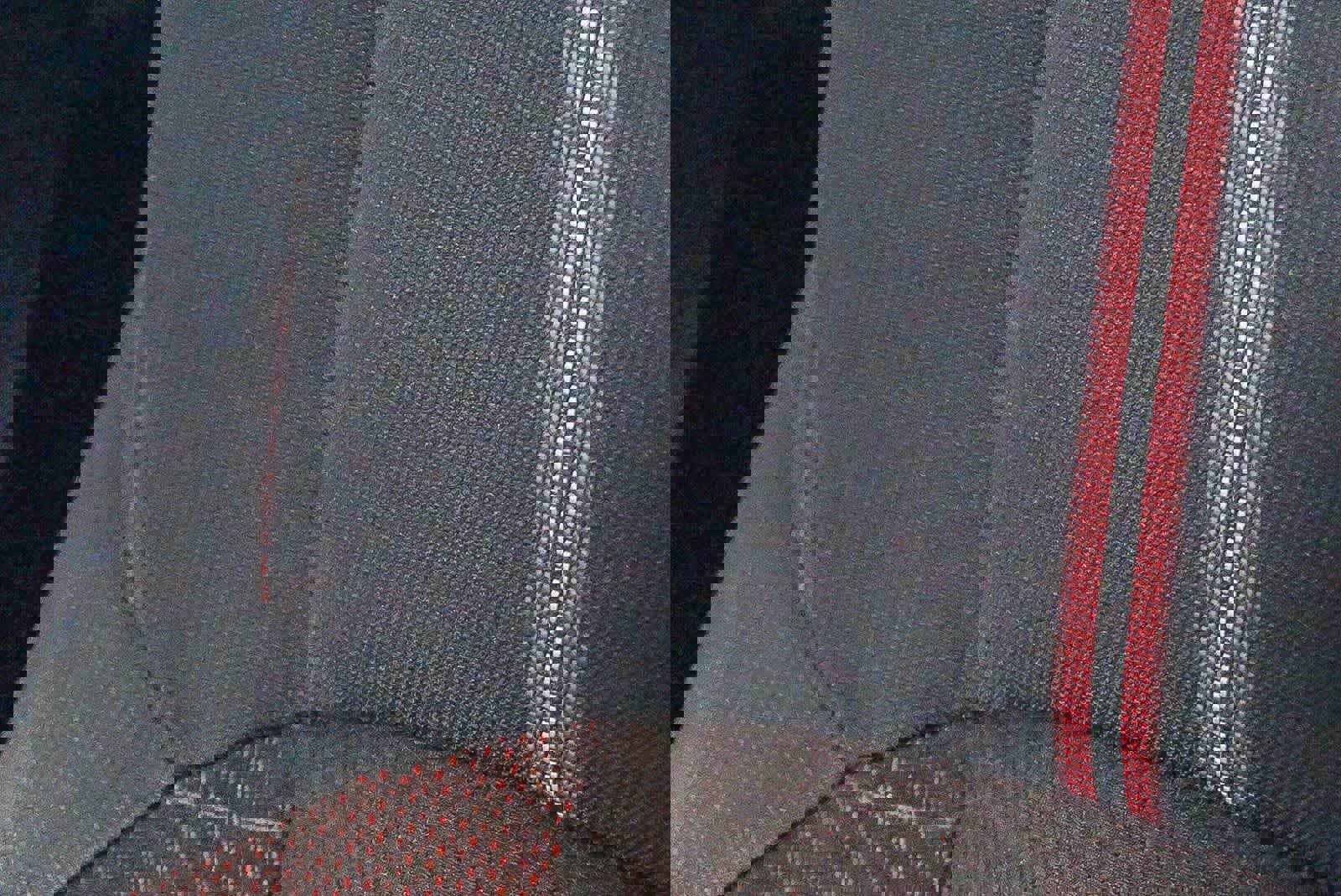 Certified 2025 Toyota Corolla SE w/ SE Premium Package FWD image 28