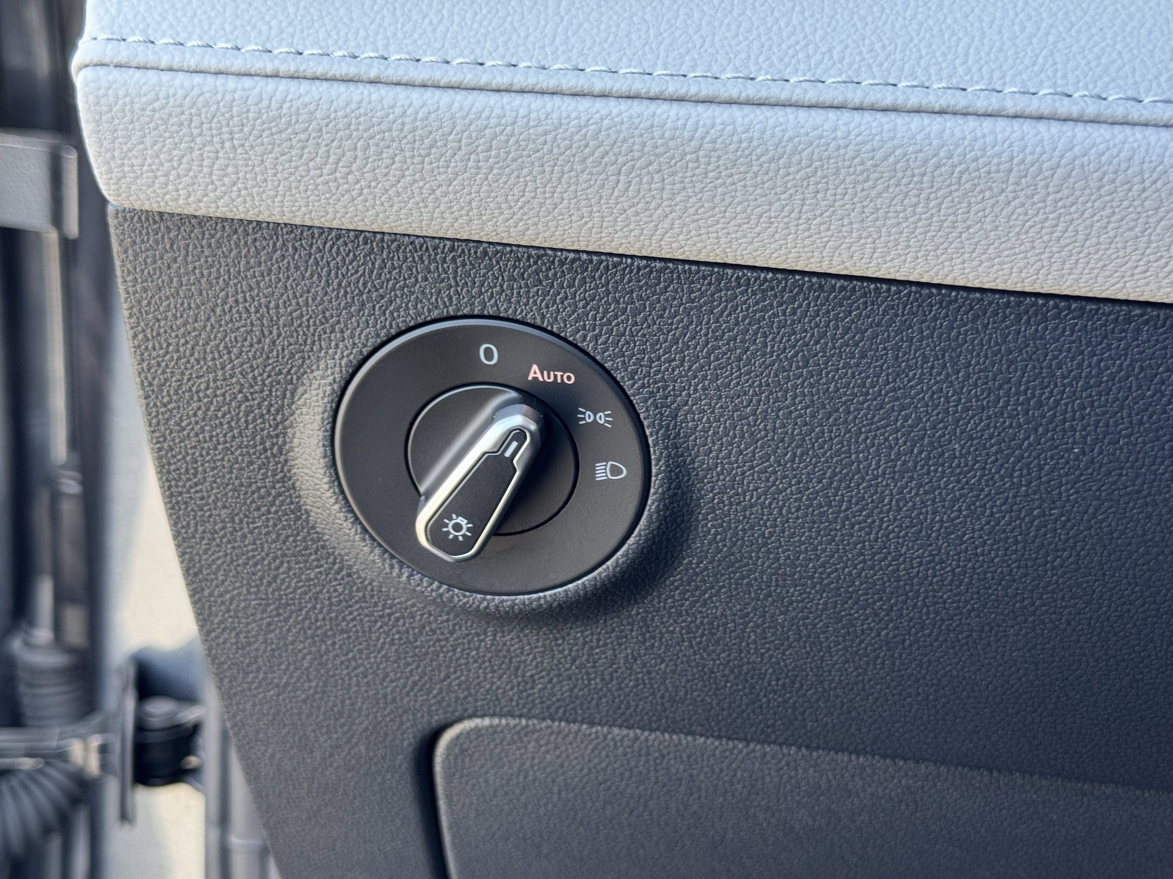 Used 2025 Volkswagen Taos S FWD image 26