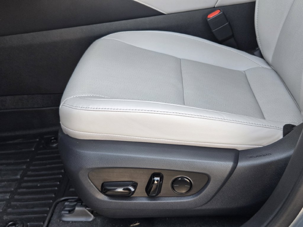 Used 2024 Lexus RX 350 Premium w/ Convenience Package FWD image 25