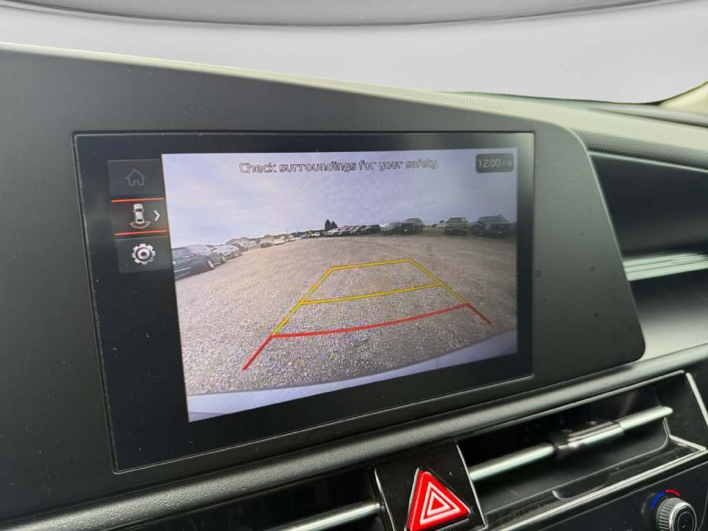 Used 2025 Kia Niro LX FWD image 27