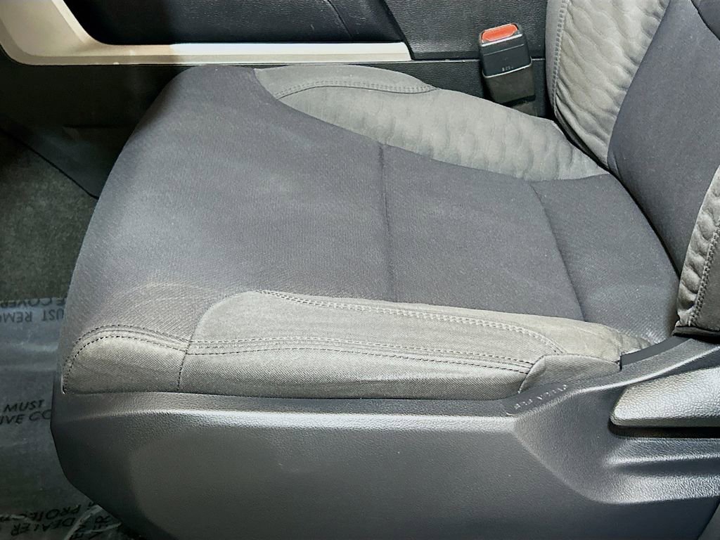 Used 2022 Toyota Tundra SR5 image 16