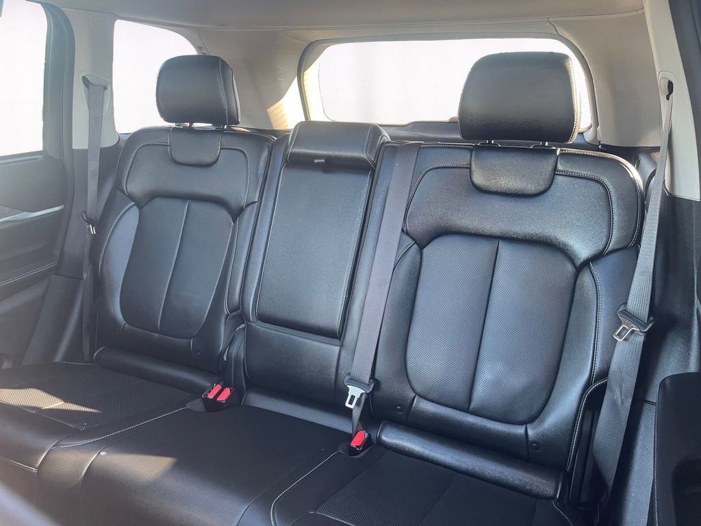 Used 2022 Jeep Grand Cherokee Limited 4xe w/ Luxury Tech Group II image 13