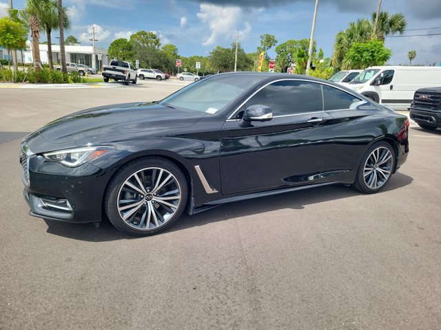 Used 2022 INFINITI Q60 3.0t Luxe w/ Cargo Package RWD image 6