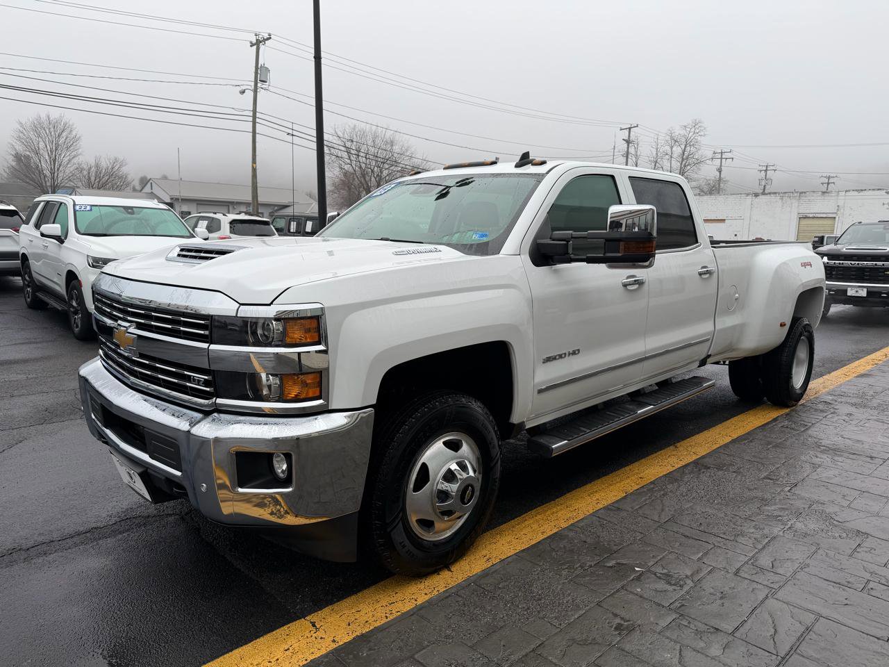 Used 2019 Chevrolet Silverado 3500 LTZ w/ Duramax Plus Package image 4