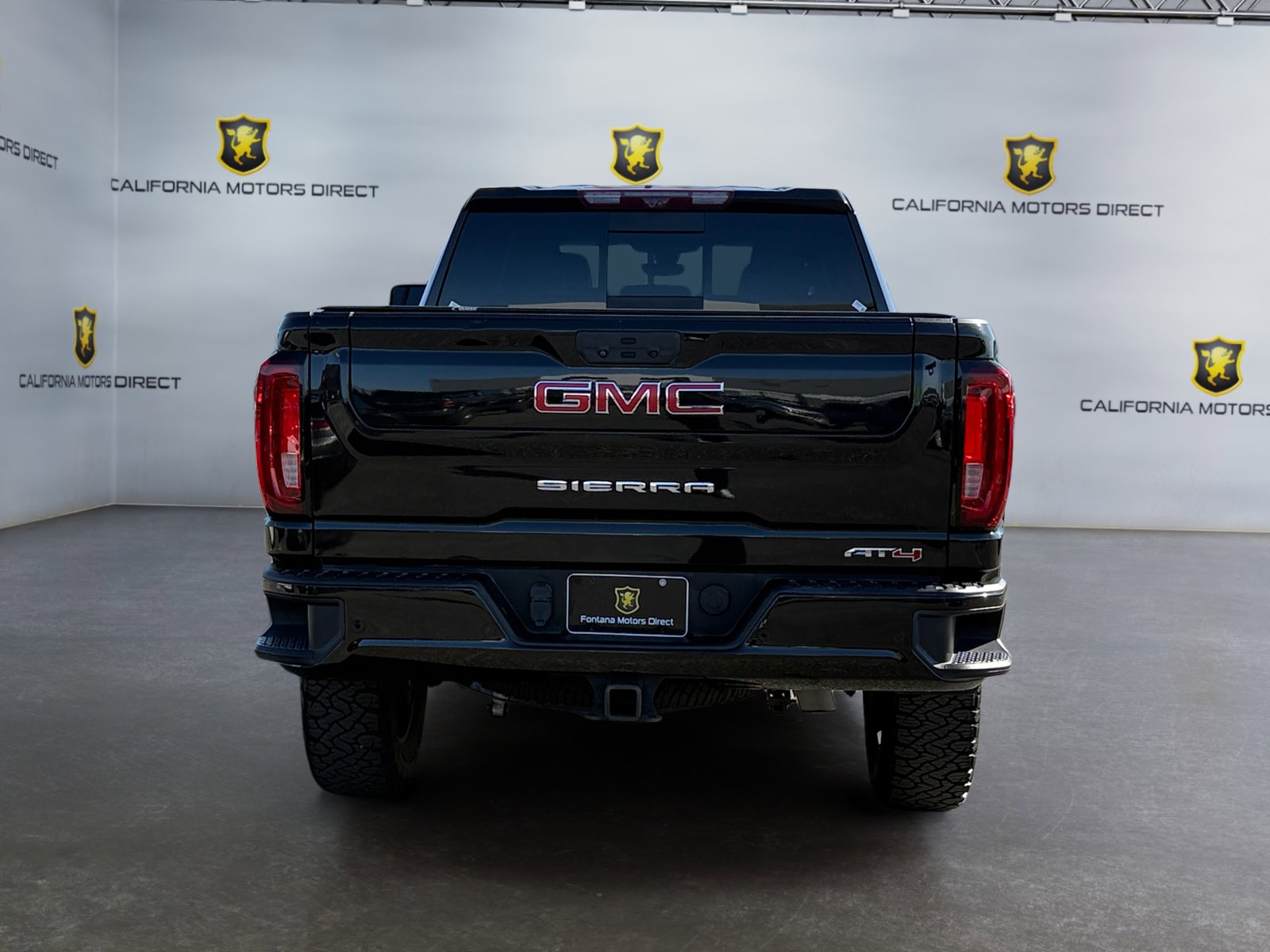 Used 2022 GMC Sierra 2500 AT4 w/ AT4 Premium Plus Package image 4