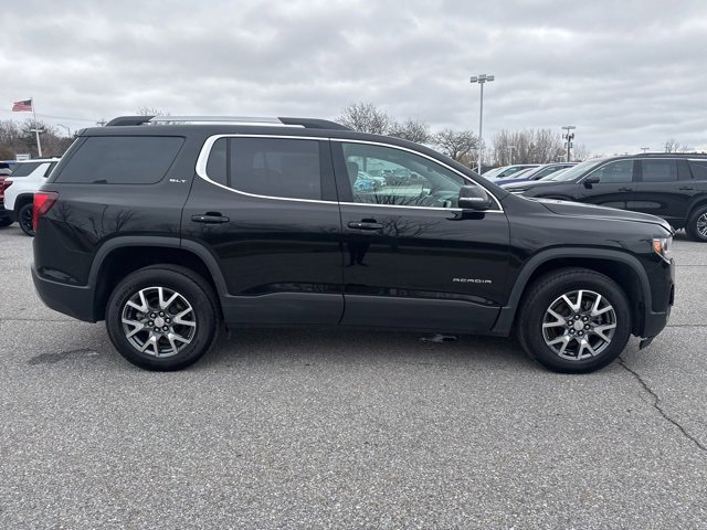 Used 2023 GMC Acadia SLT w/ Preferred Package image 7