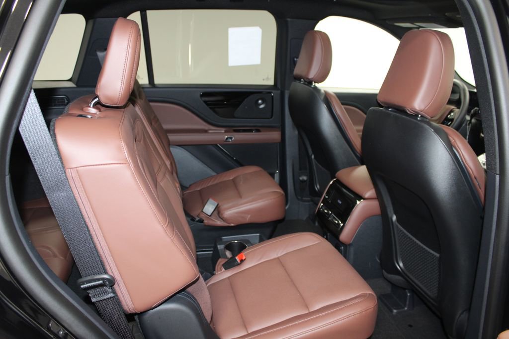 New 2026 Lincoln Aviator Reserve image 32