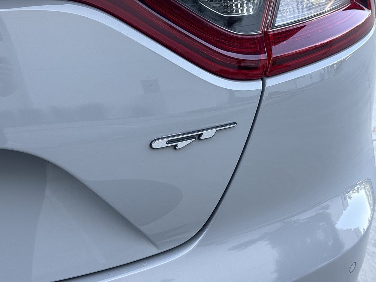 Used 2021 Kia Stinger GT2 RWD image 10