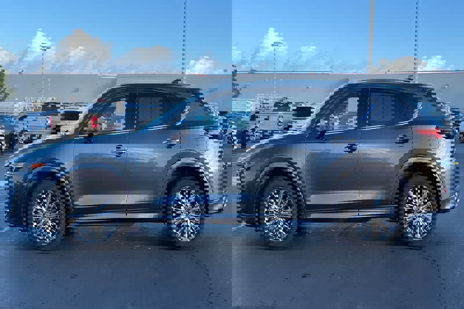 Used 2024 MAZDA CX-5 Signature image 9