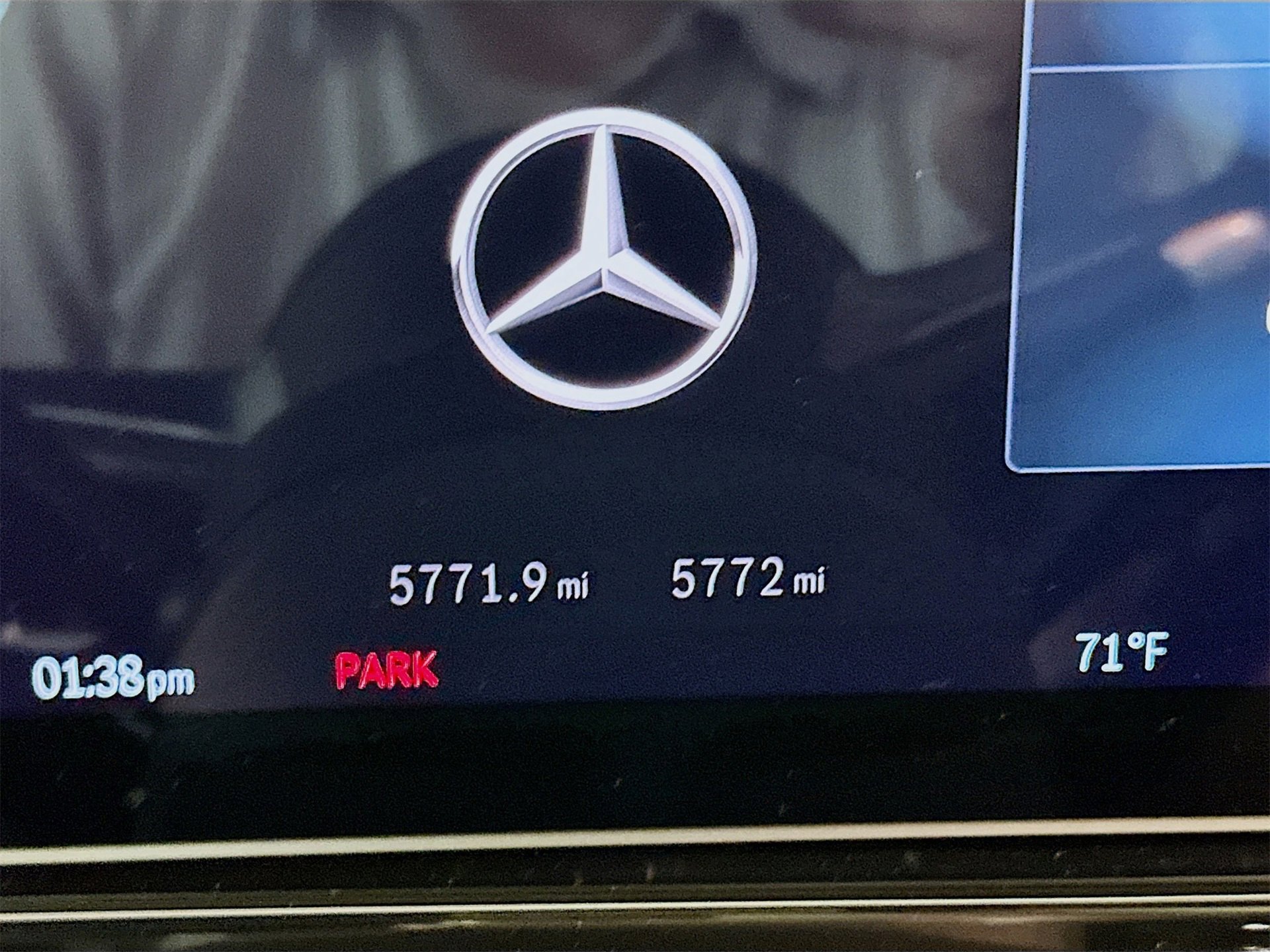 Used 2025 Mercedes-Benz G 550 G 550 image 13