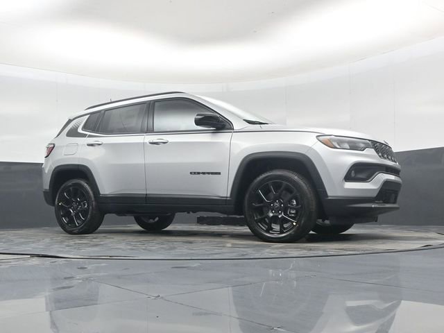 New 2026 Jeep Compass Latitude image 38