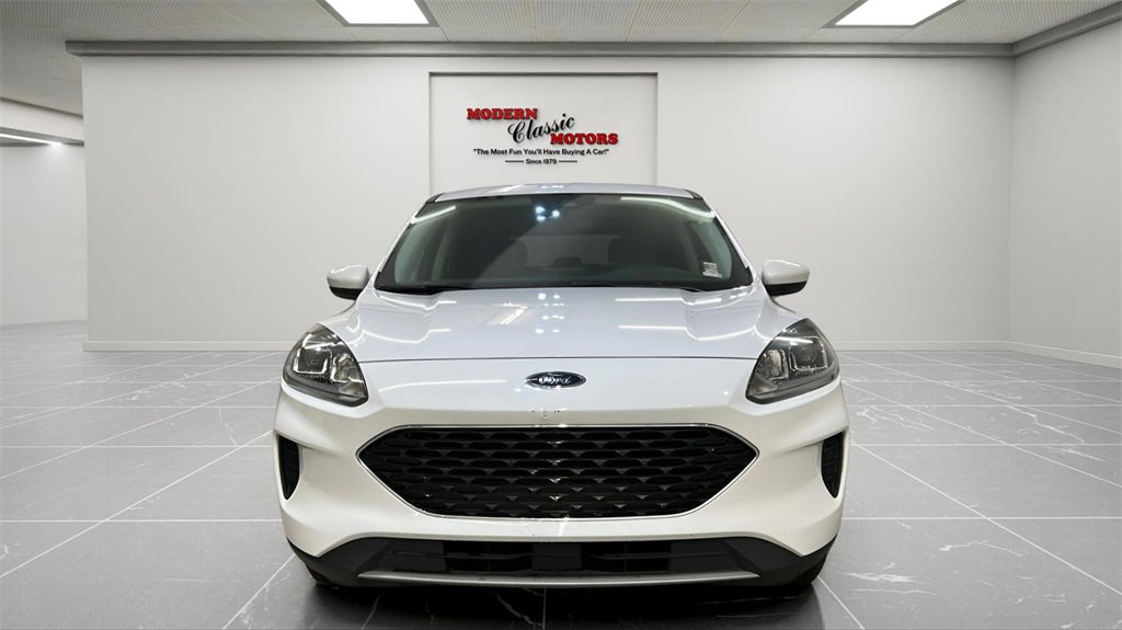 Used 2021 Ford Escape SE image 2