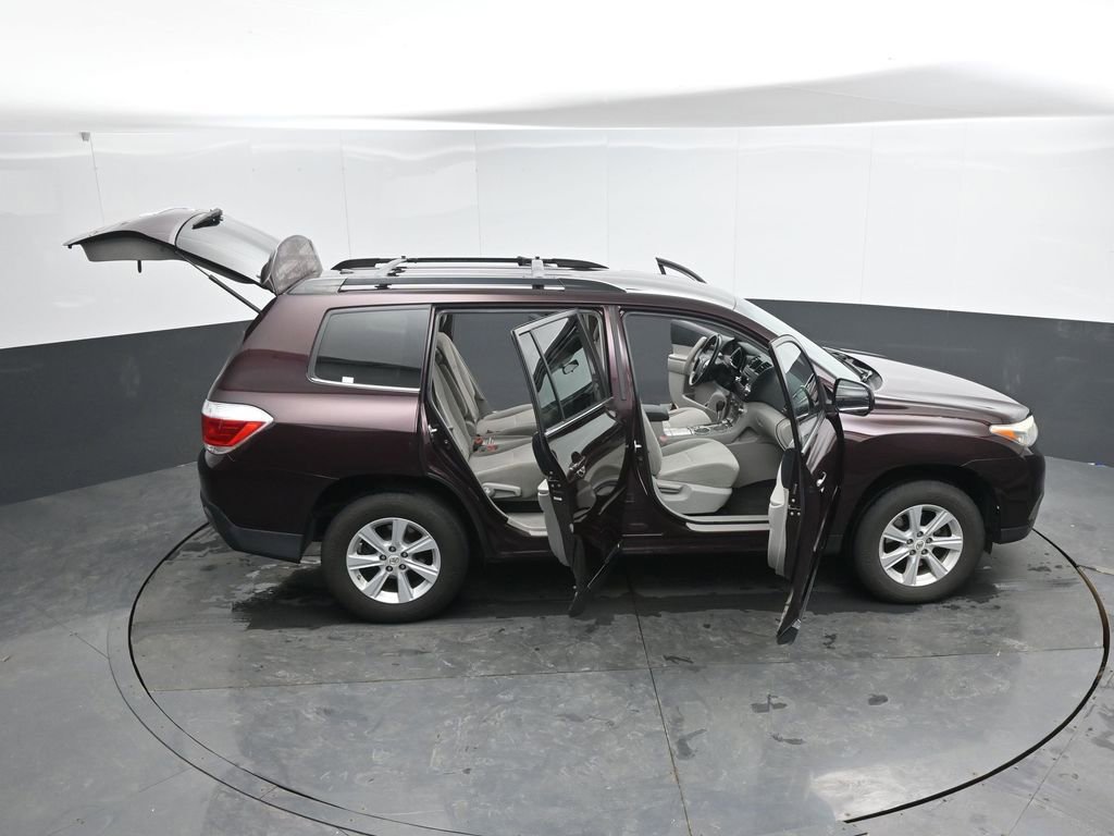 Used 2011 Toyota Highlander 4WD w/ Tech Pkg image 53